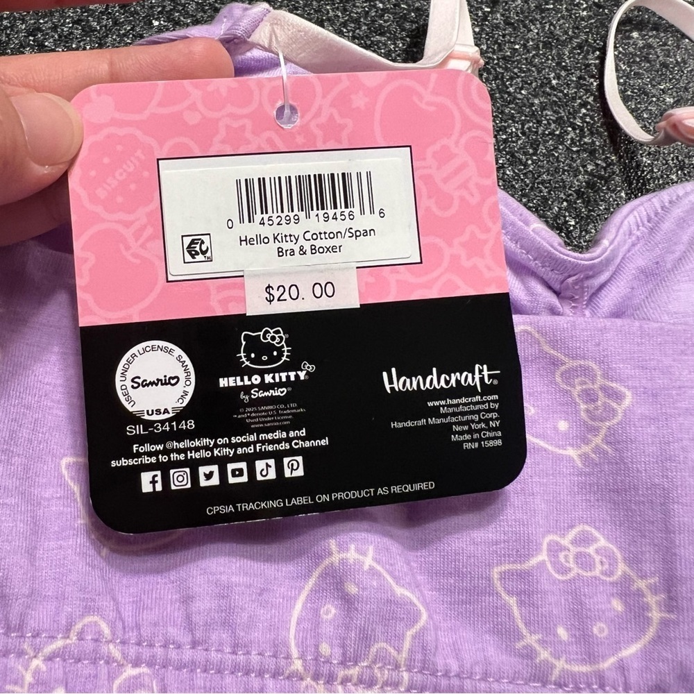 ❤️3/$15 NWT Hello Kitty Lavender Bralette Size Small - Picture 4 of 5